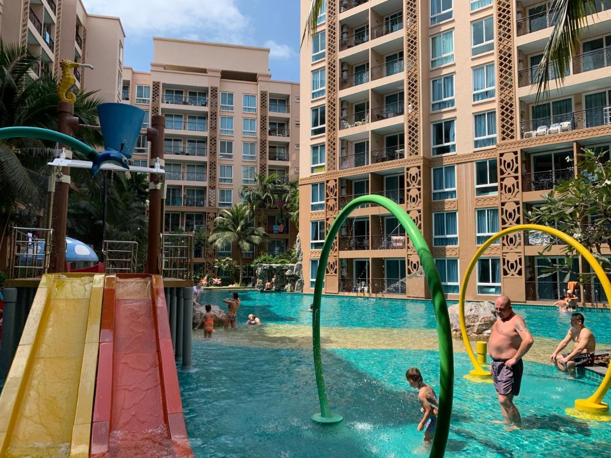 Atlantis Condo Resort Jomtien Exterior foto