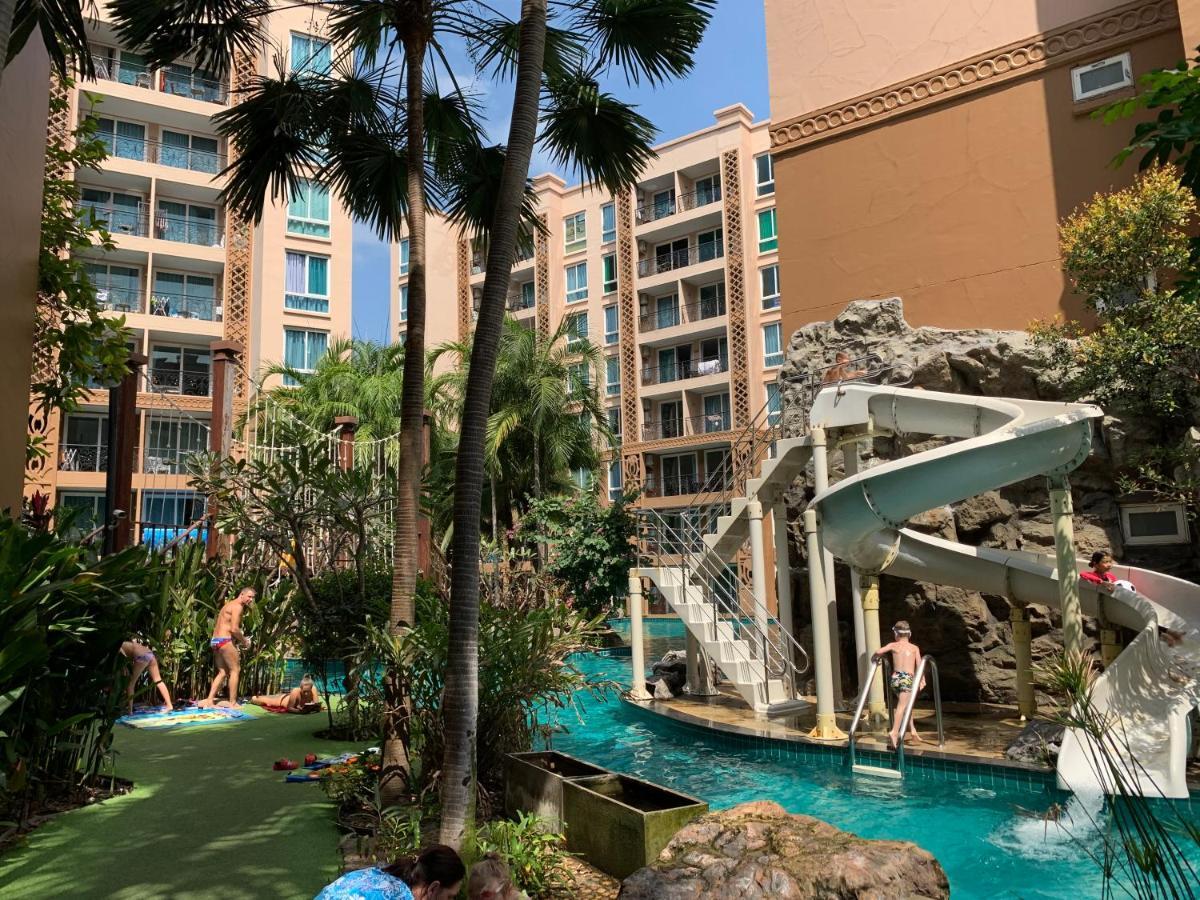 Atlantis Condo Resort Jomtien Exterior foto