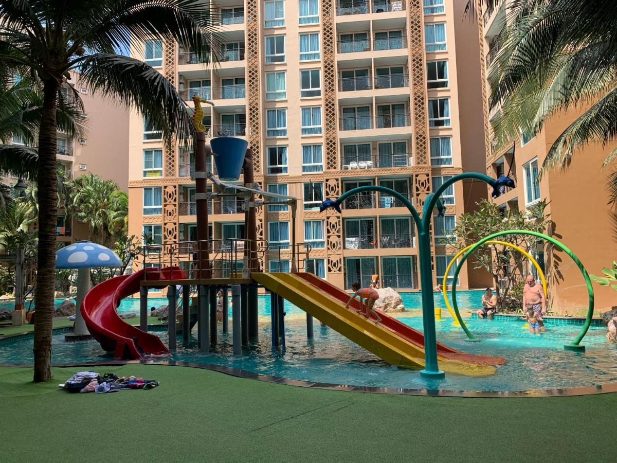 Atlantis Condo Resort Jomtien Exterior foto