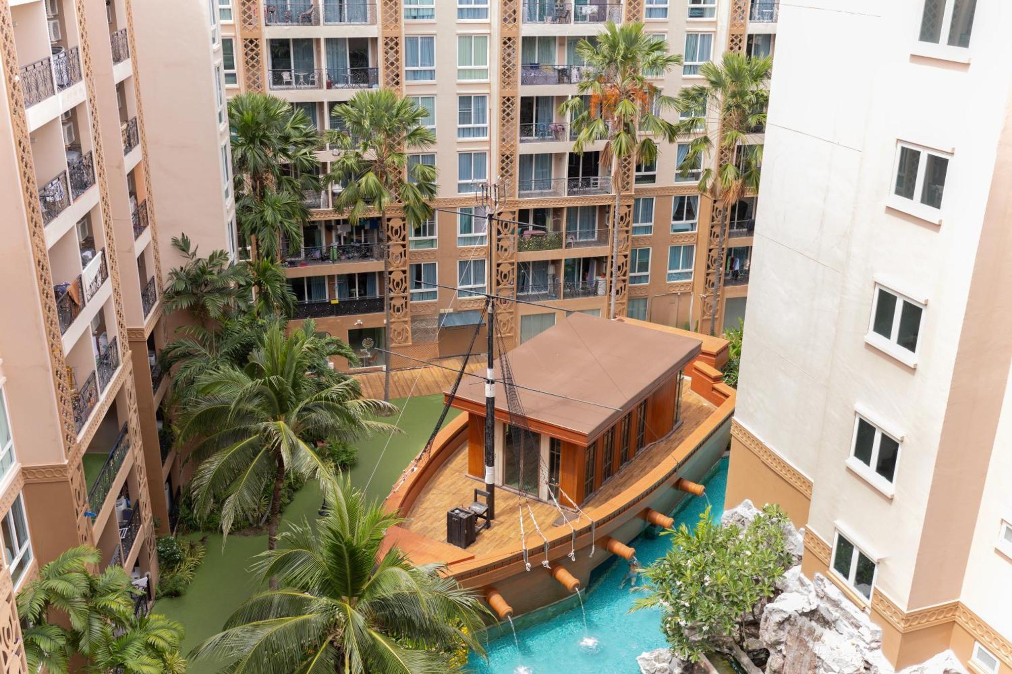 Atlantis Condo Resort Jomtien Exterior foto